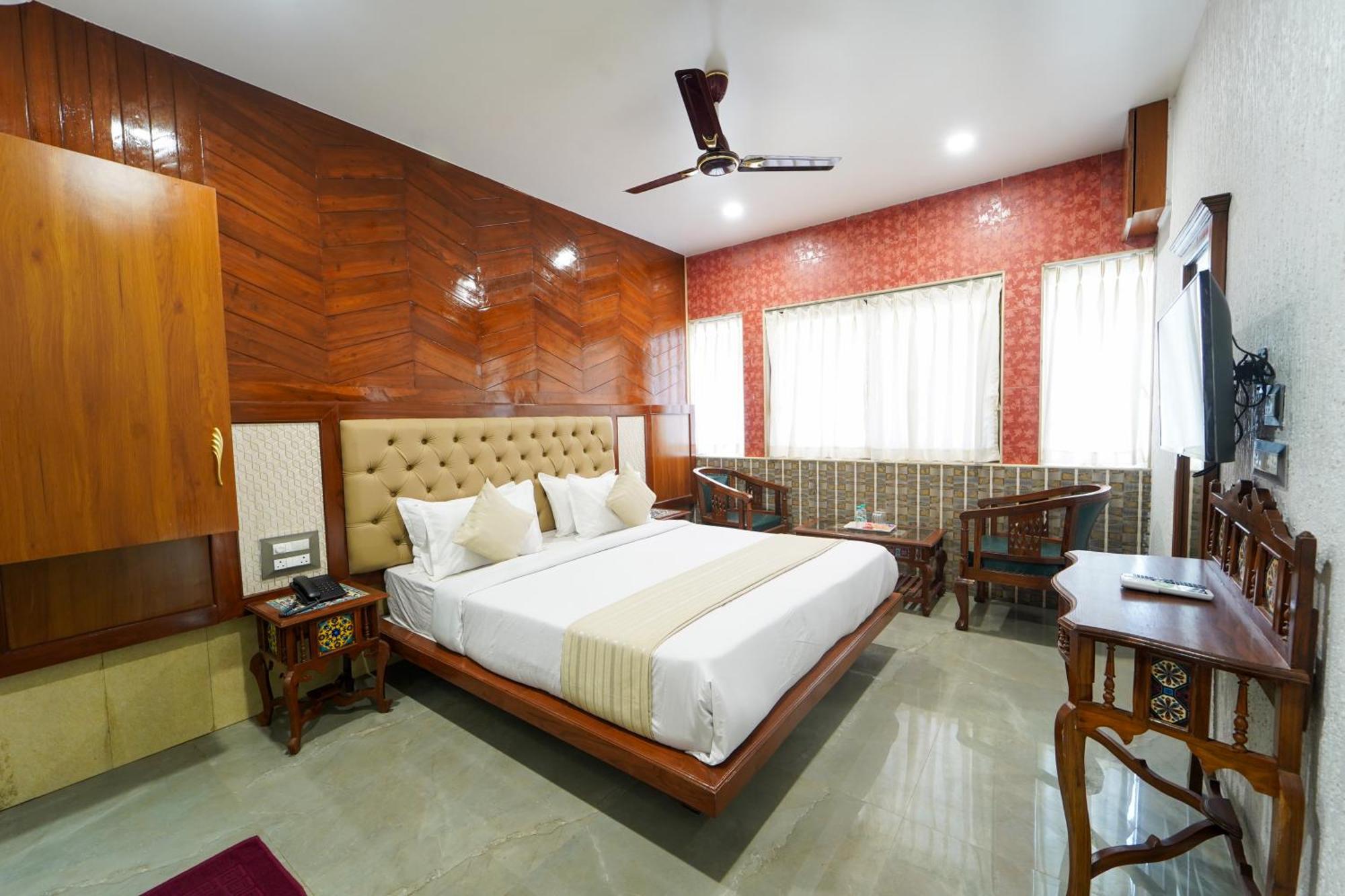 Hotel Bright Star Mahābaleshwar Exteriér fotografie